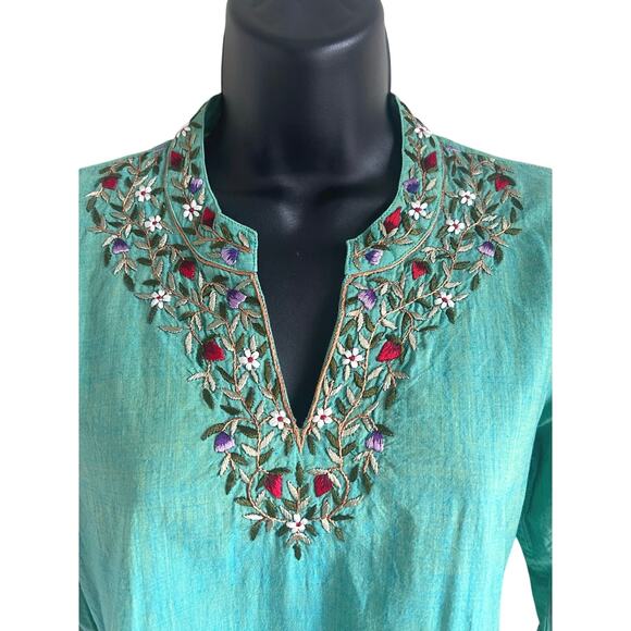 Ritu Agnihotri Aqua Embroidered Cotton Tunic Top Size M Handmade in India Boho - Picture 2 of 7